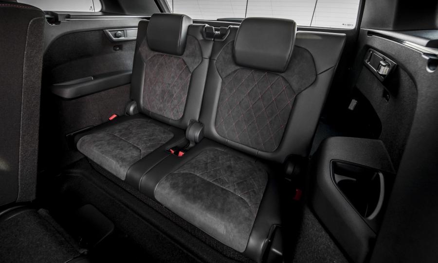 Интерьер Skoda Kodiaq vRS 2019 года  (UK) (фото 15 из 40)